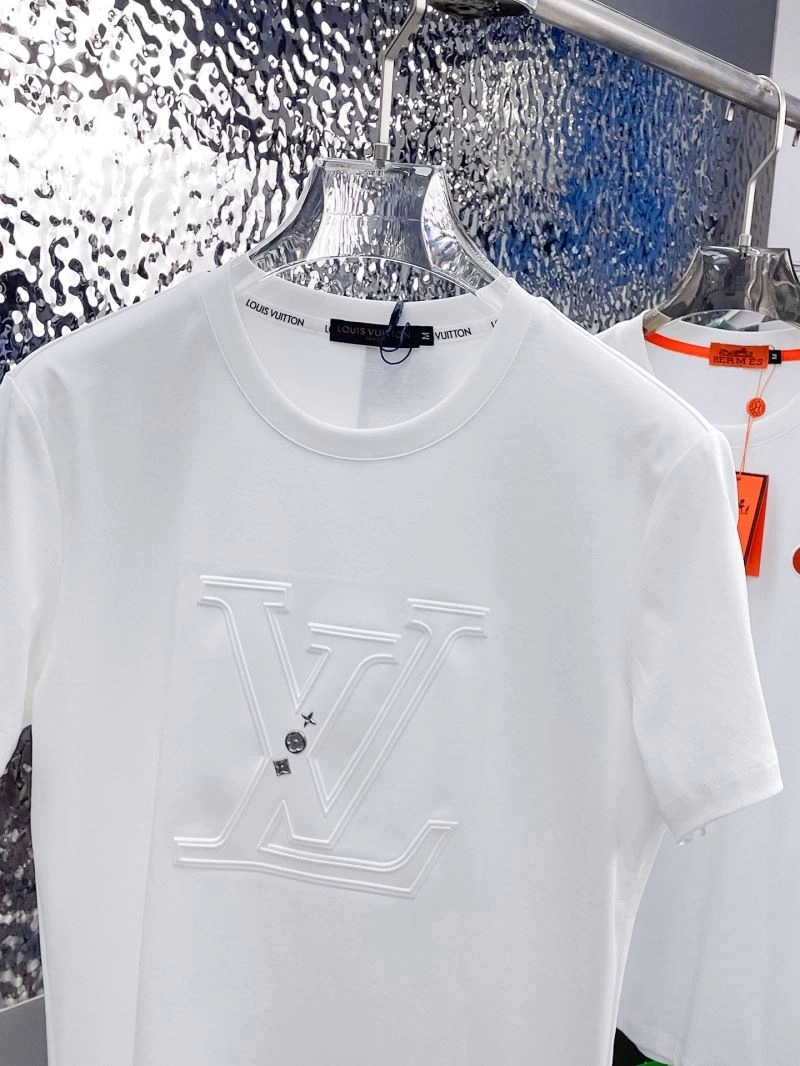 Louis Vuitton T-Shirts Stretchable 137044