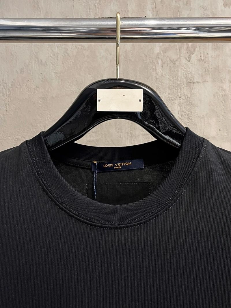ZipUp Louis Vuitton T-Shirts 137047