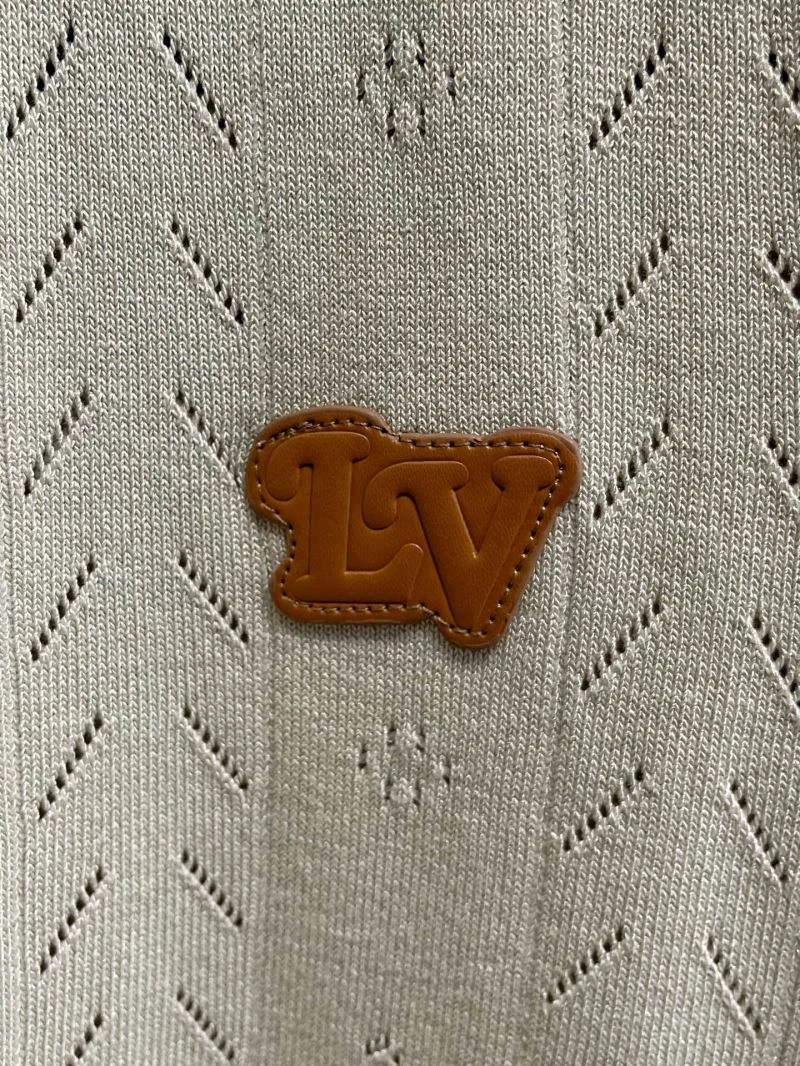 NewStyle Louis Vuitton T-Shirts 137036