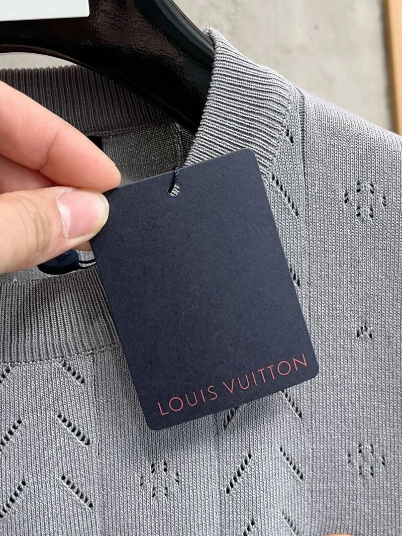AllSeason Louis Vuitton T-Shirts 137046
