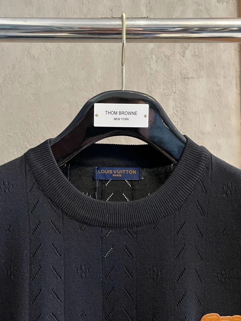 Louis Vuitton T-Shirts WrinkleFree 137022