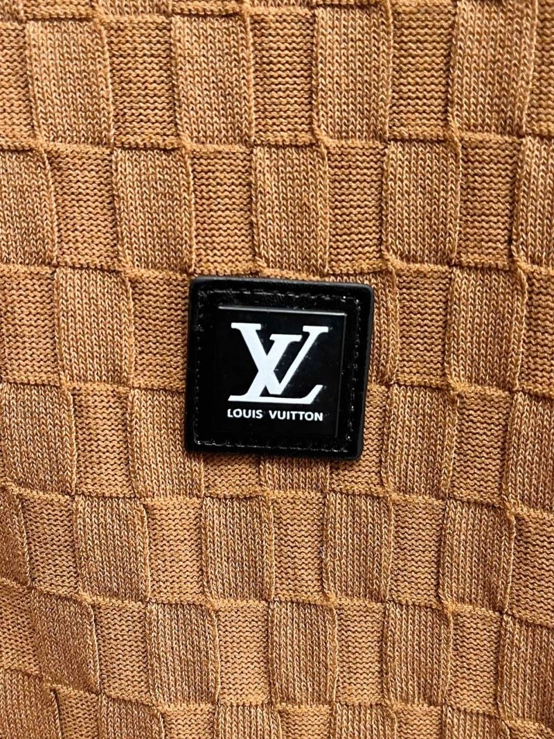 ComfortFit Louis Vuitton T-Shirts 137026