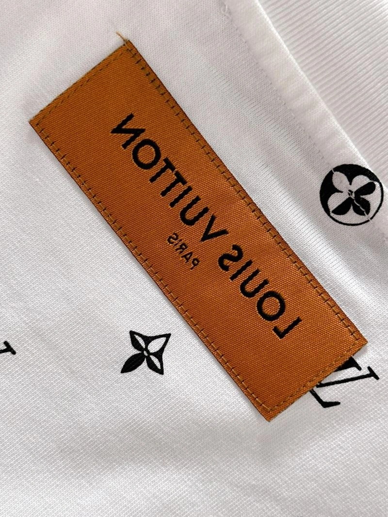 Louis Vuitton T-Shirts Original 137021