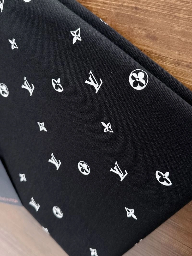 Louis Vuitton T-Shirts Bold 137015