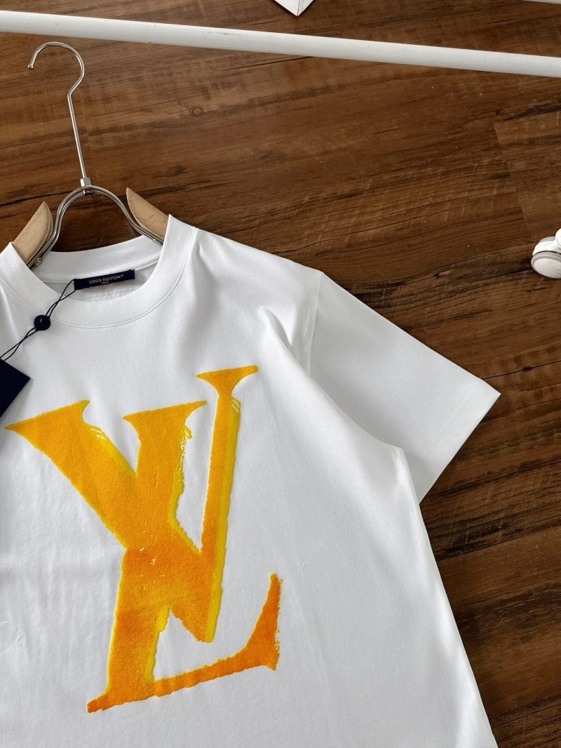 Louis Vuitton T-Shirts Stretchable 137019