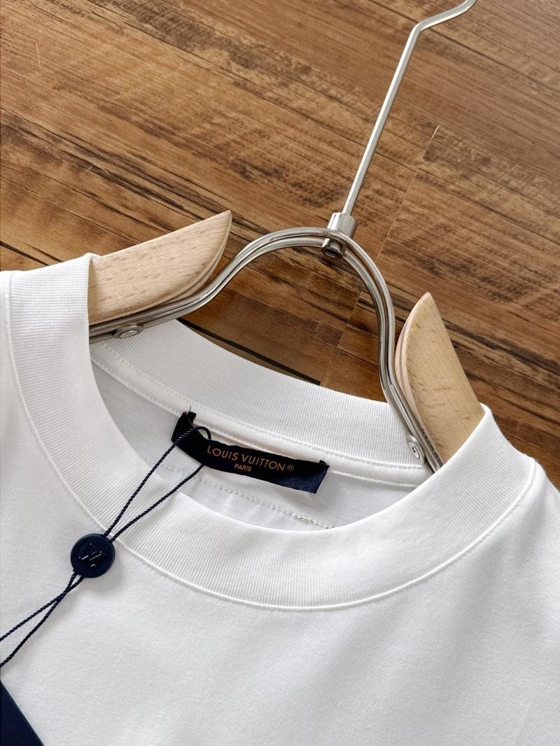 Louis Vuitton T-Shirts Stretchable 137019