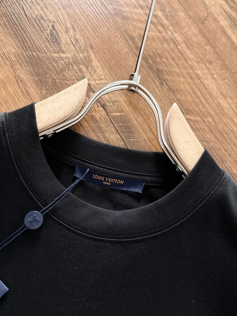 Louis Vuitton T-Shirts Practical 137054