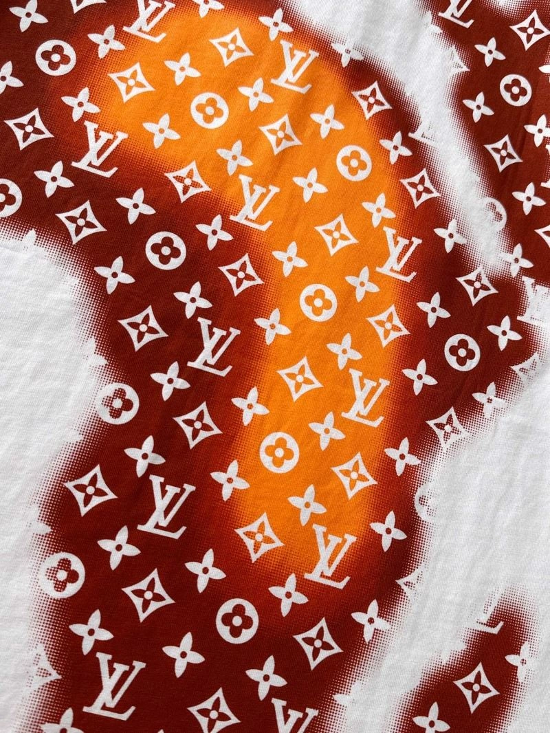Chic Louis Vuitton T-Shirts 137010