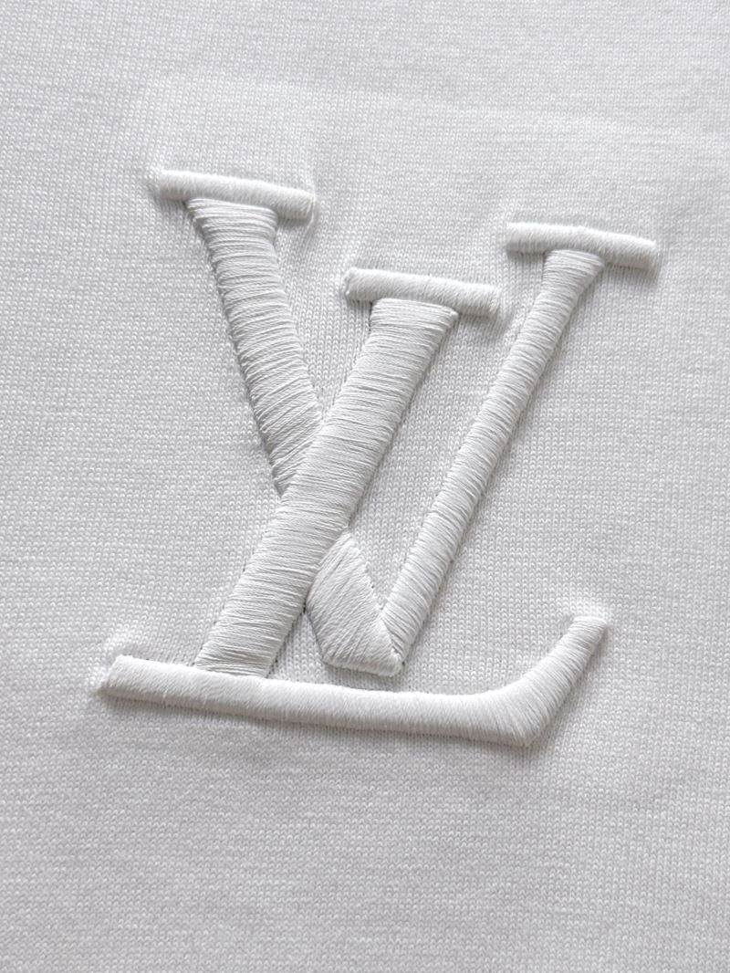Chic Louis Vuitton T-Shirts 137010
