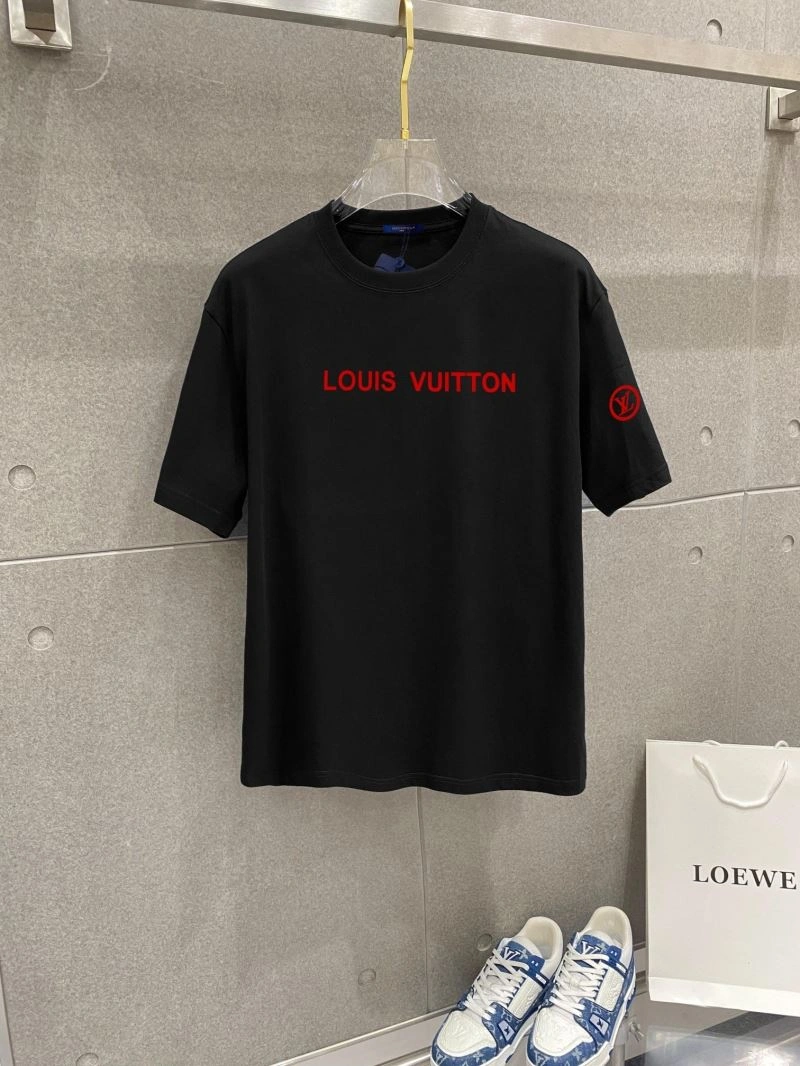 Louis Vuitton T-Shirts EasyMatch 137011