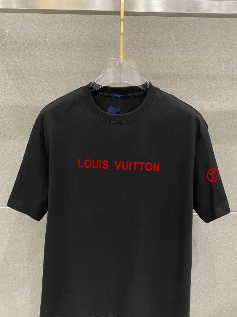 Louis Vuitton T-Shirts EasyMatch 137011