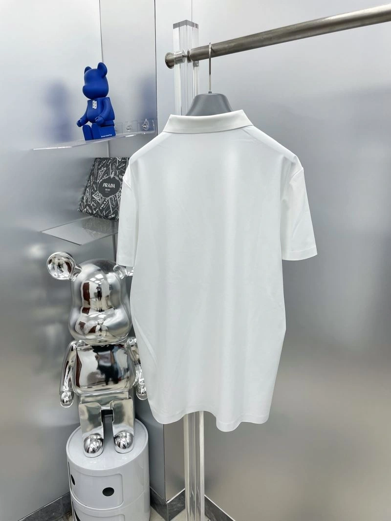 Neat Louis Vuitton T-Shirts 136986