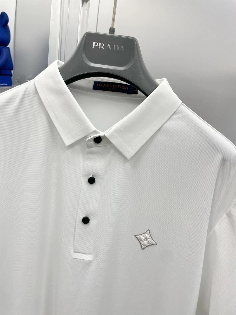 Neat Louis Vuitton T-Shirts 136986