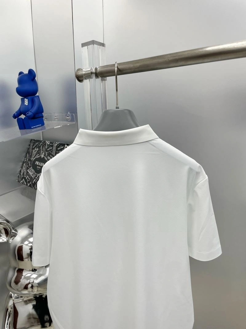 Neat Louis Vuitton T-Shirts 136986