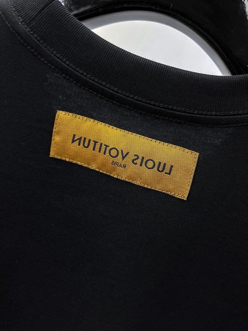 Louis Vuitton T-Shirts EasyMatch 136332