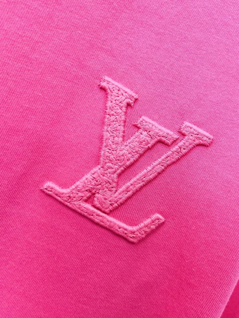 TravelReady Louis Vuitton T-Shirts 136333