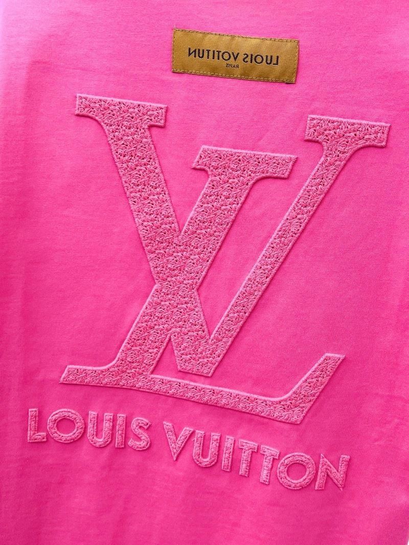 TravelReady Louis Vuitton T-Shirts 136333