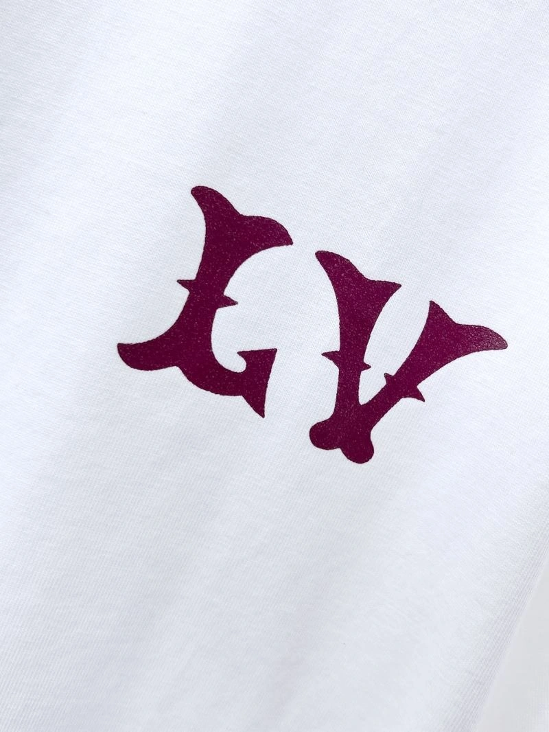 Louis Vuitton T-Shirts HighPerformance 136303