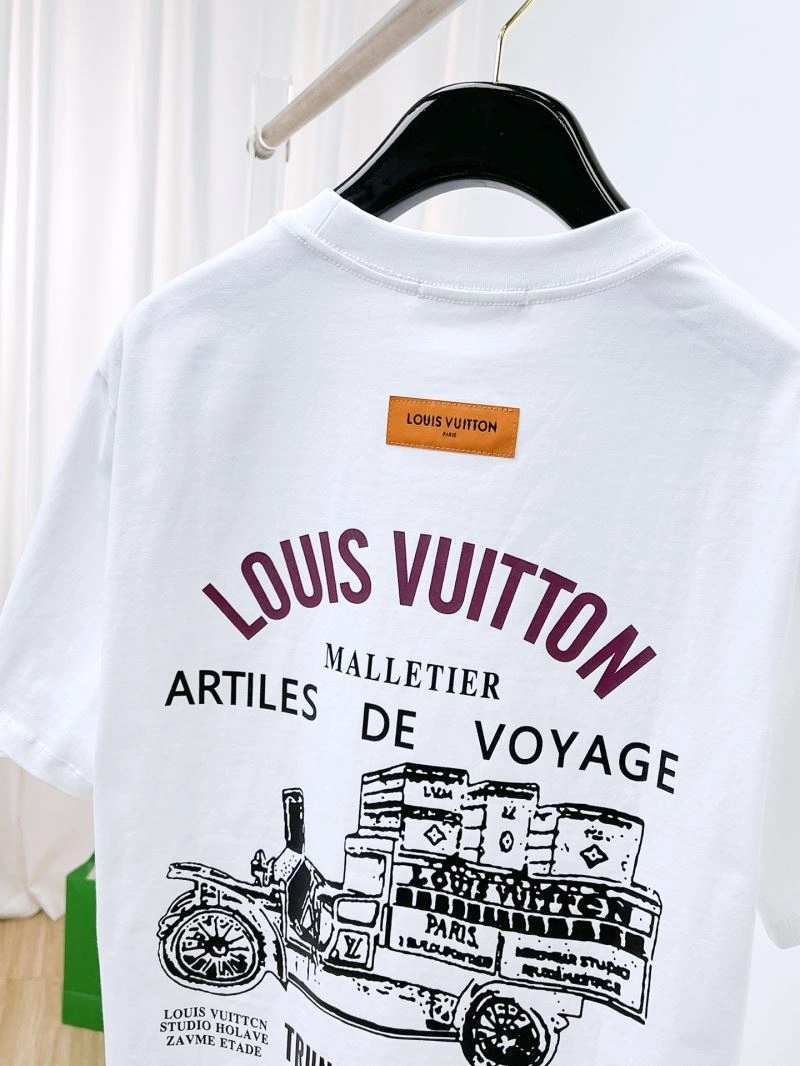 Louis Vuitton T-Shirts HighPerformance 136303