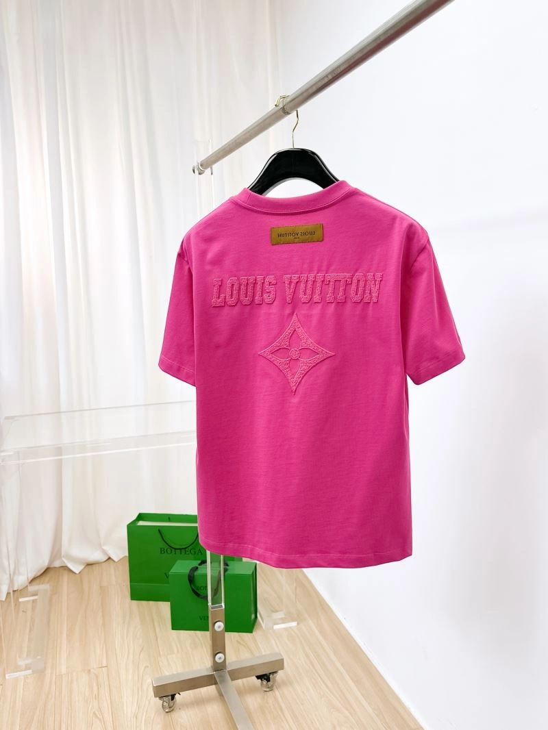 DailyWear Louis Vuitton T-Shirts 136298