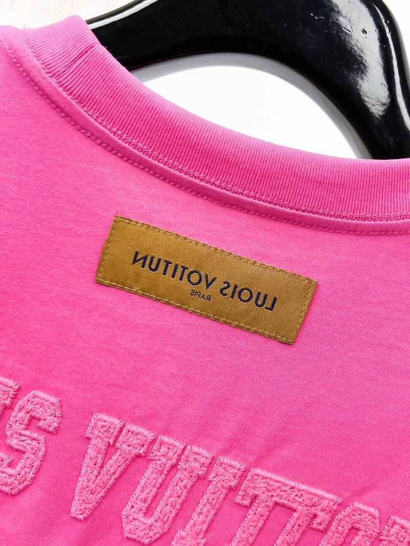 DailyWear Louis Vuitton T-Shirts 136298