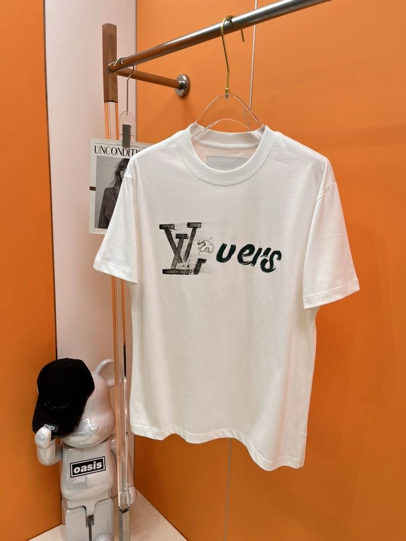 Casual Louis Vuitton T-Shirts 136295