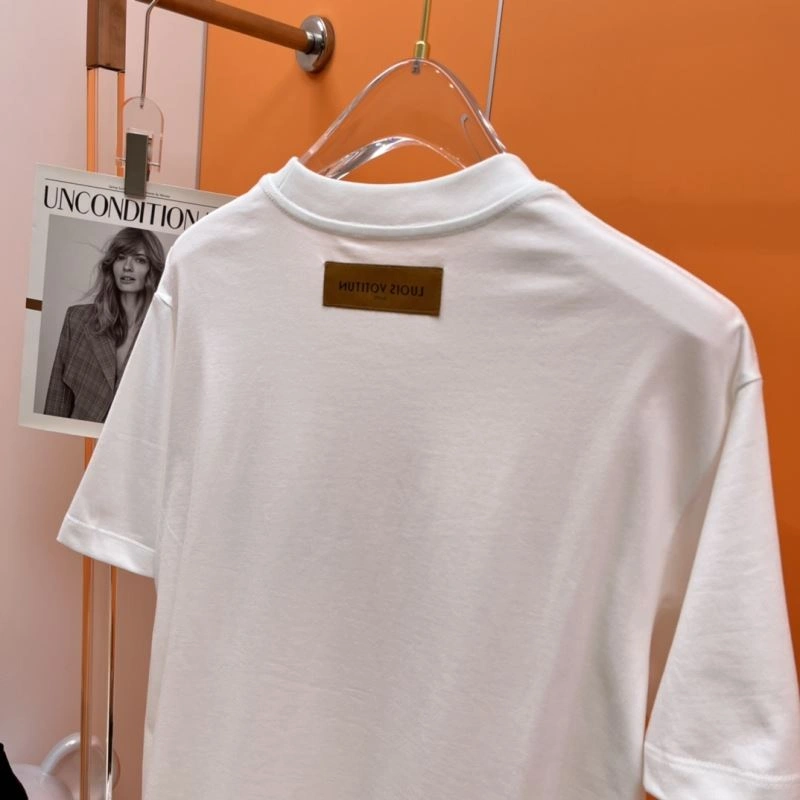 Casual Louis Vuitton T-Shirts 136295