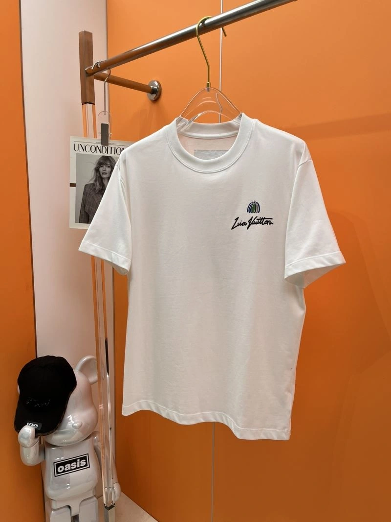 Louis Vuitton T-Shirts TravelReady 136311