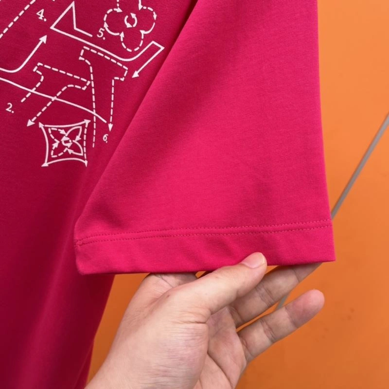 ModernLook Louis Vuitton T-Shirts 136315