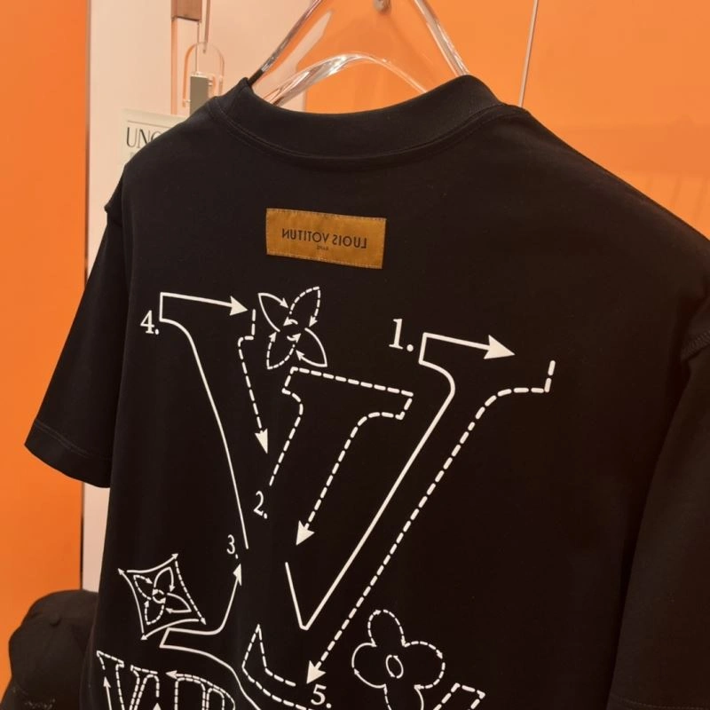 Louis Vuitton T-Shirts QuickDry 136297