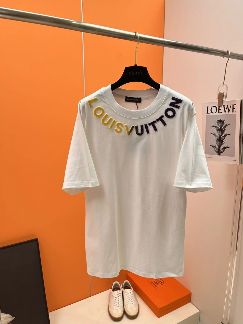 MultiPurpose Louis Vuitton T-Shirts 136294