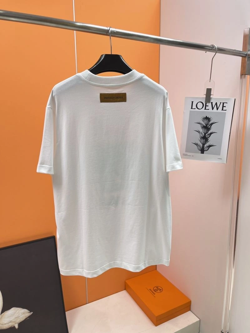 SmoothTexture Louis Vuitton T-Shirts 136319