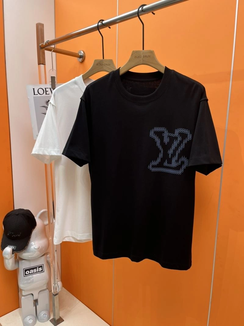 UrbanStyle Louis Vuitton T-Shirts 136308