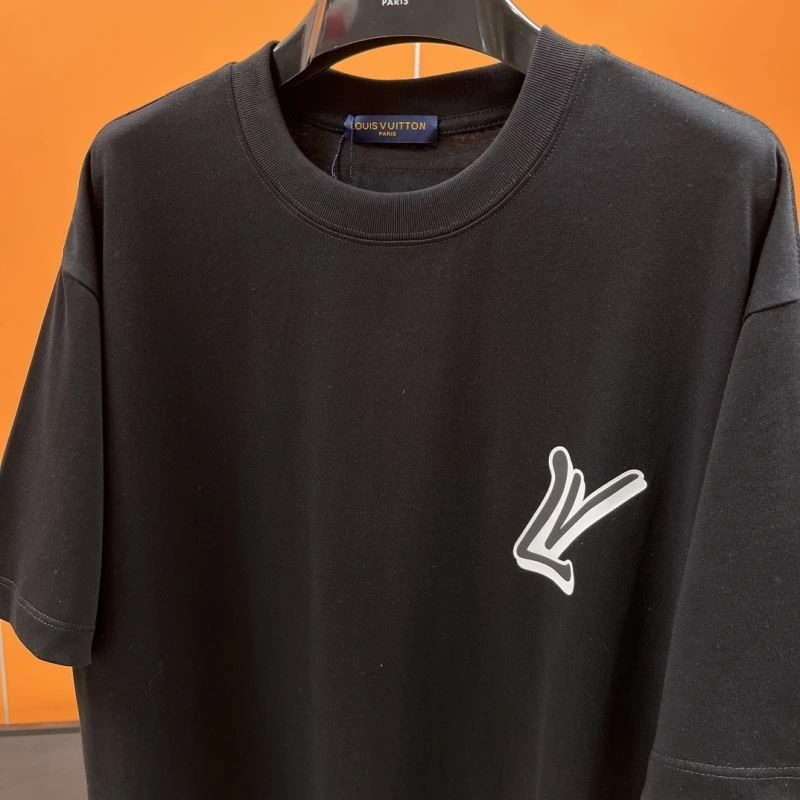 FreshLook Louis Vuitton T-Shirts 136293