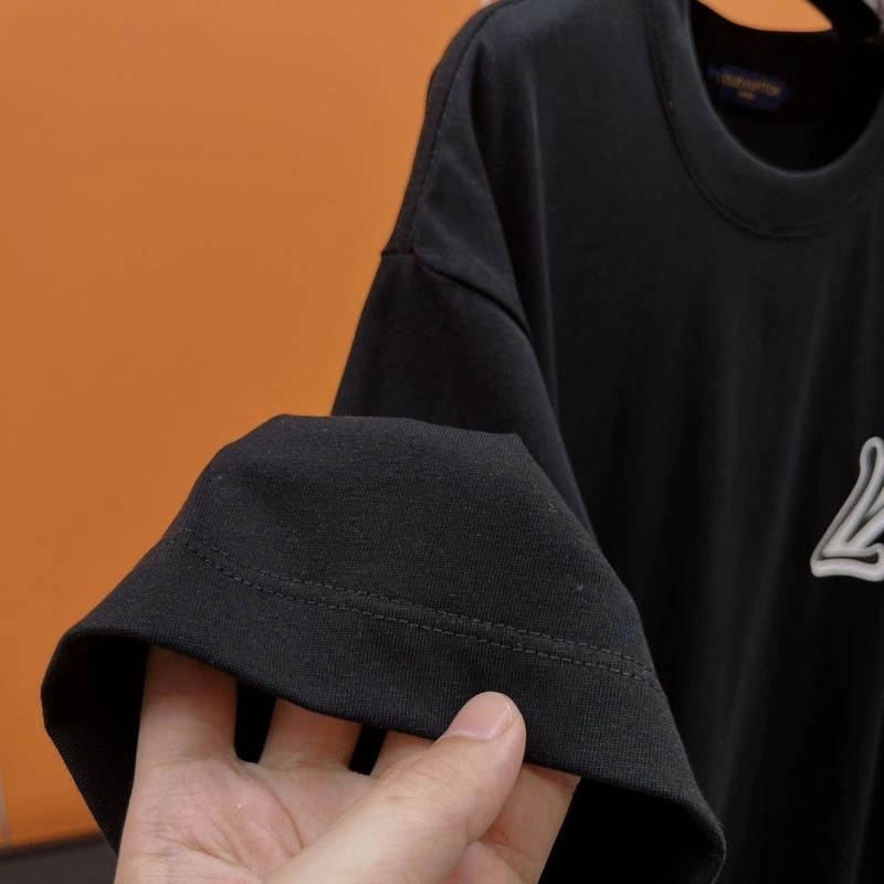 FreshLook Louis Vuitton T-Shirts 136293