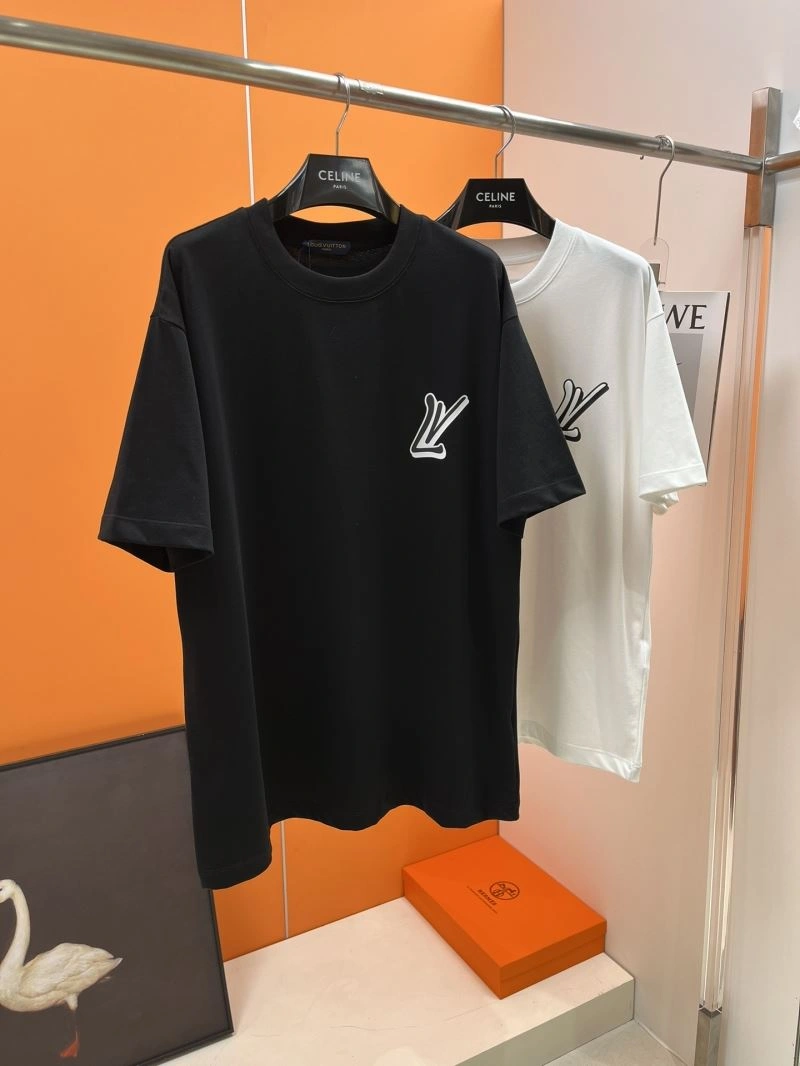 Breathable Louis Vuitton T-Shirts 136314