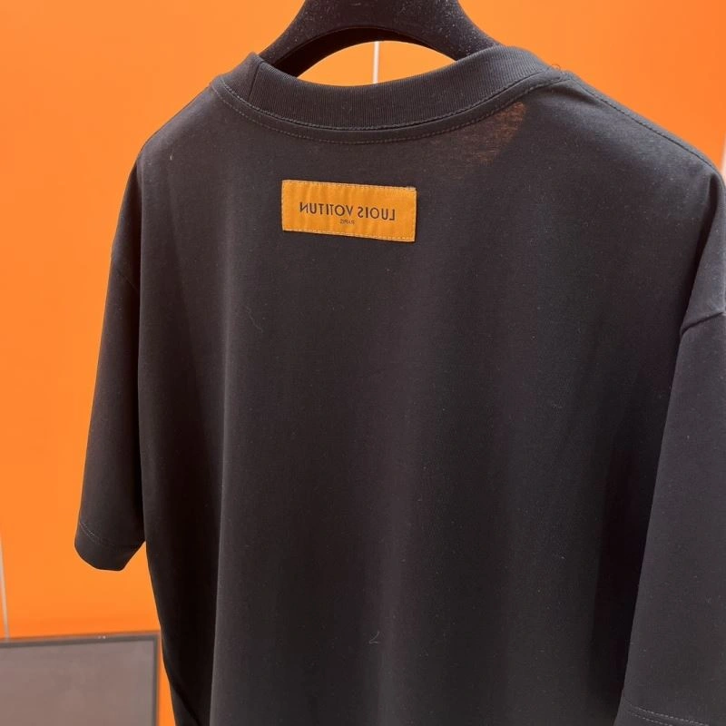 HighPerformance Louis Vuitton T-Shirts 136299