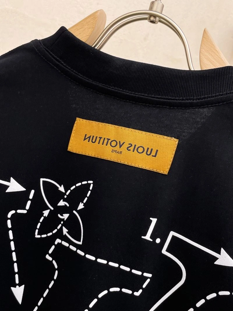 Louis Vuitton T-Shirts Cozy 136364