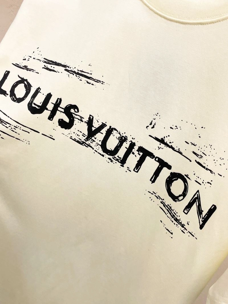 TechFriendly Louis Vuitton T-Shirts 136307