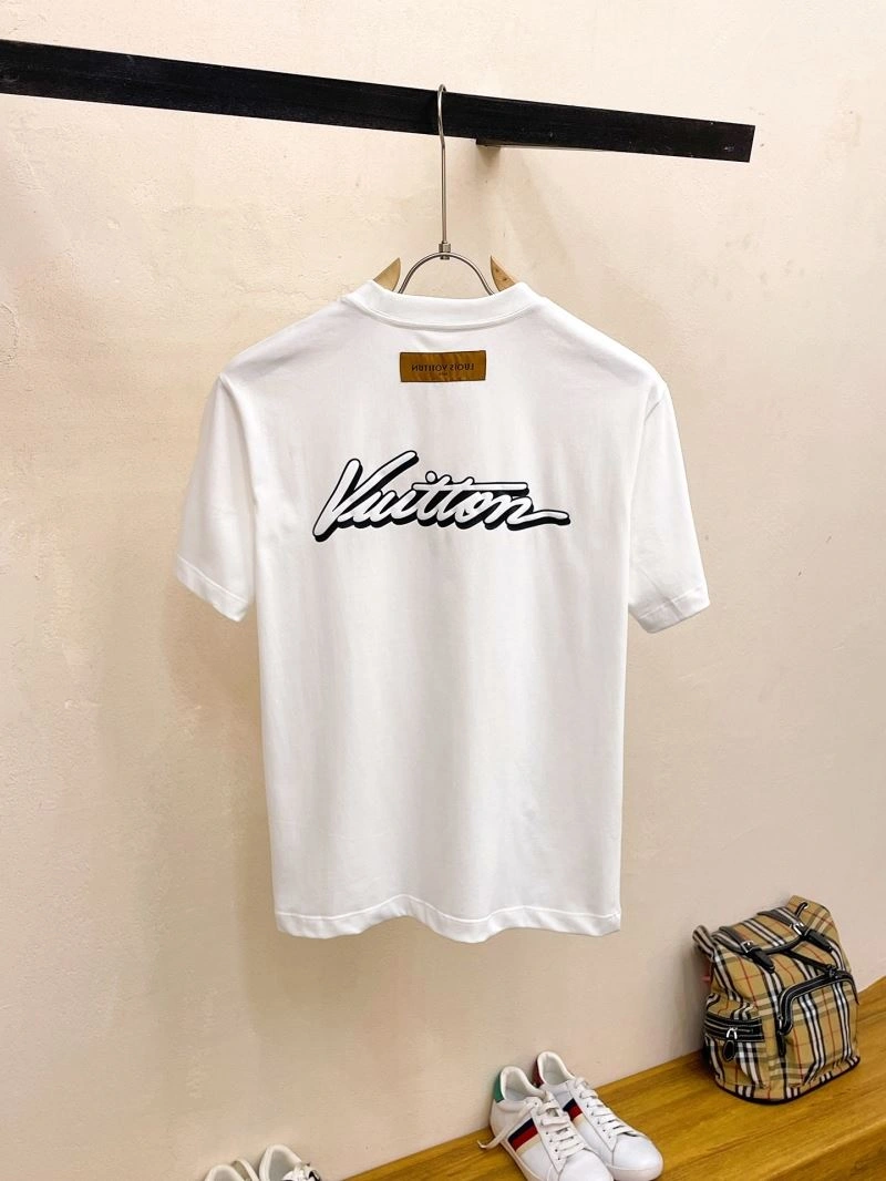 Louis Vuitton T-Shirts Soft 136284