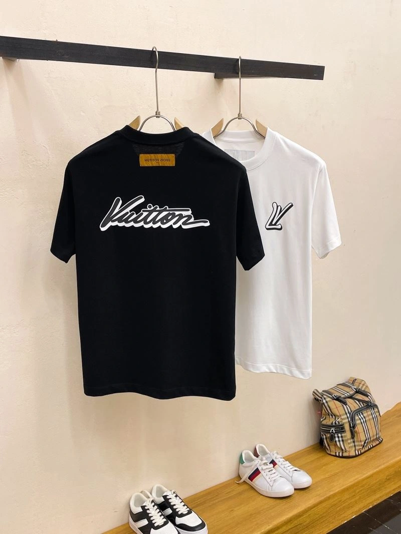 Louis Vuitton T-Shirts Soft 136284