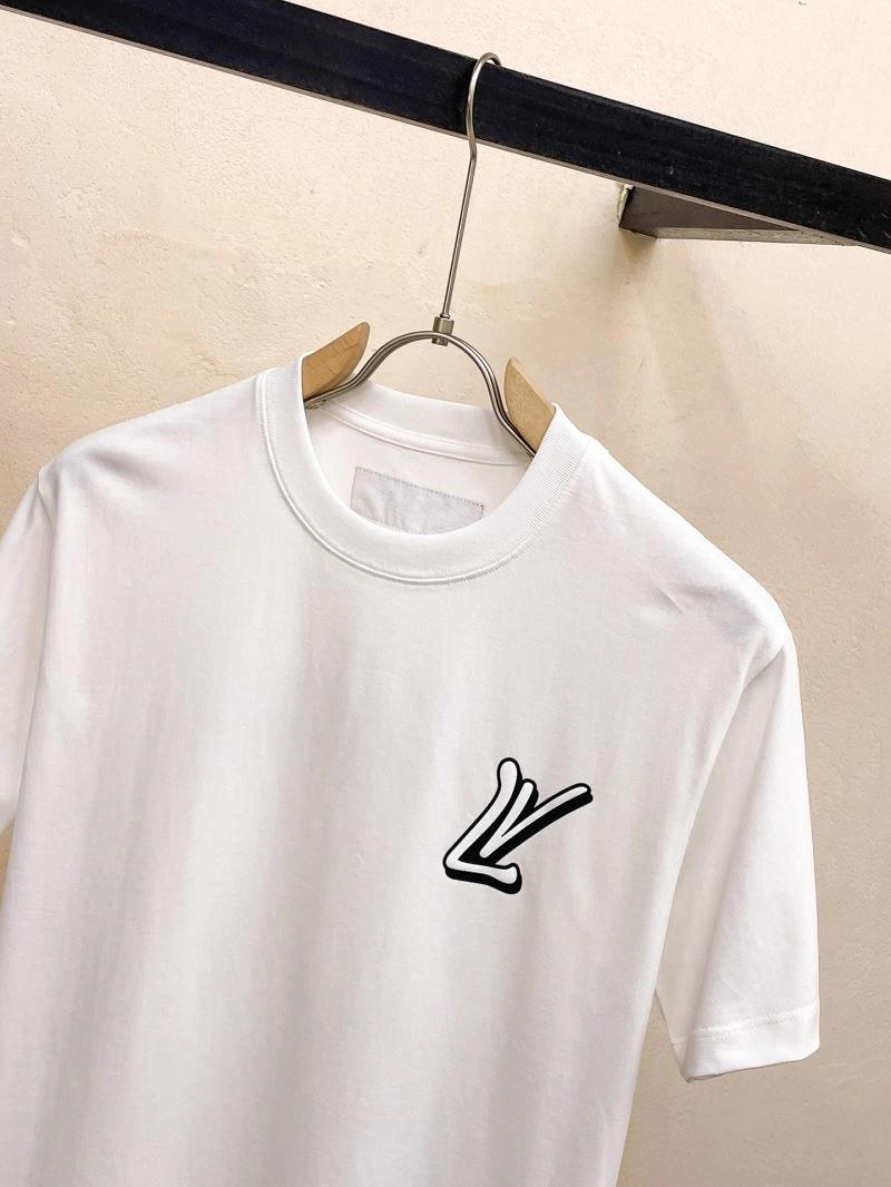 Louis Vuitton T-Shirts Soft 136284