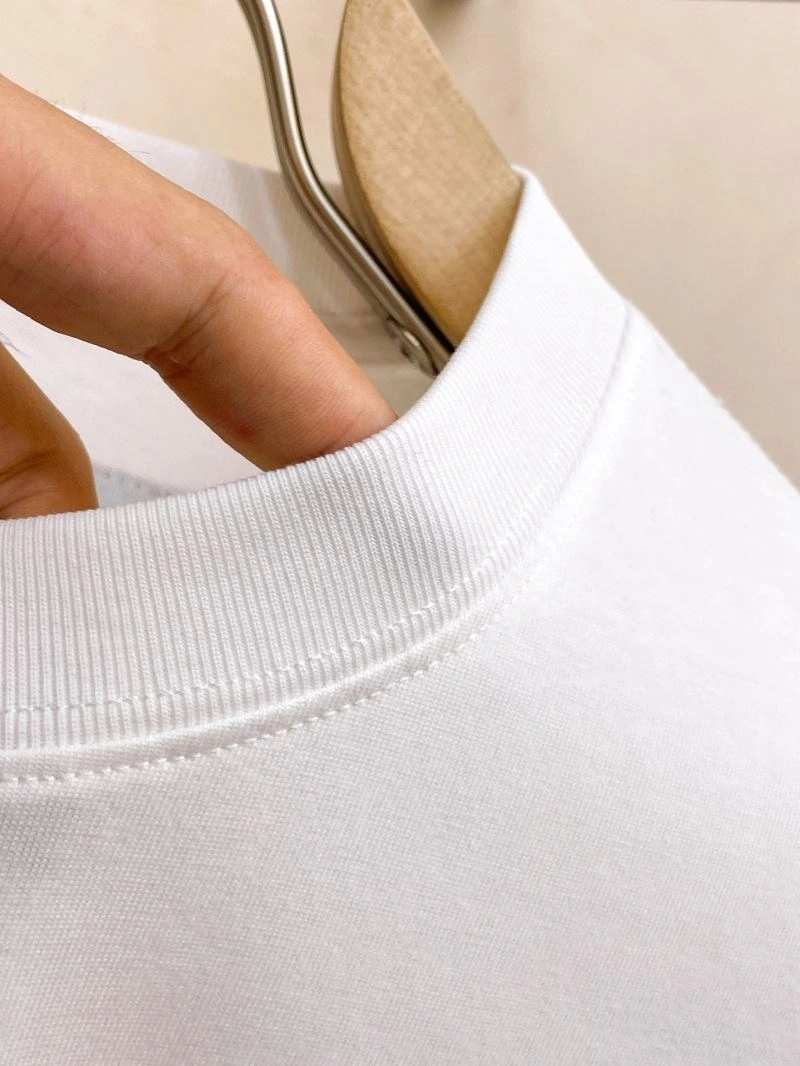 Louis Vuitton T-Shirts Soft 136284