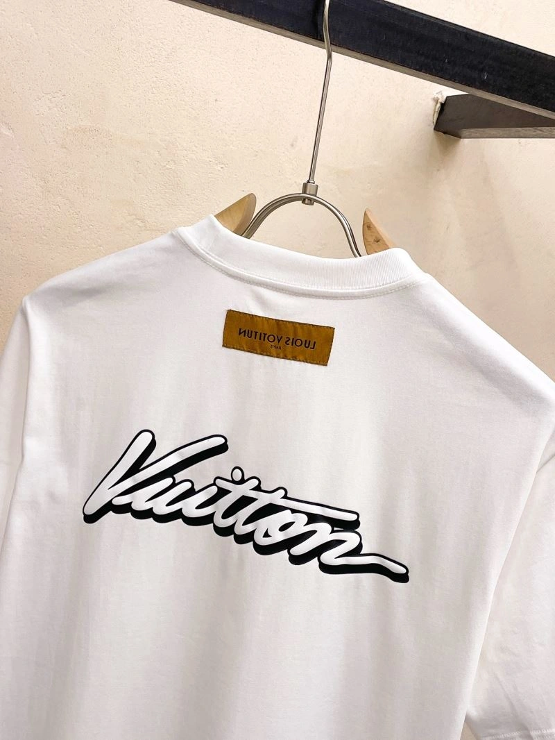 Louis Vuitton T-Shirts Soft 136284