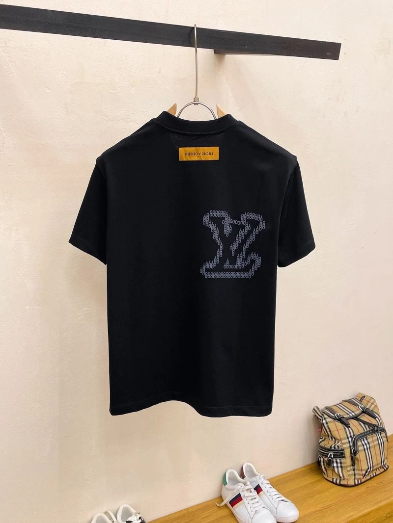 SmoothTexture Louis Vuitton T-Shirts 136282