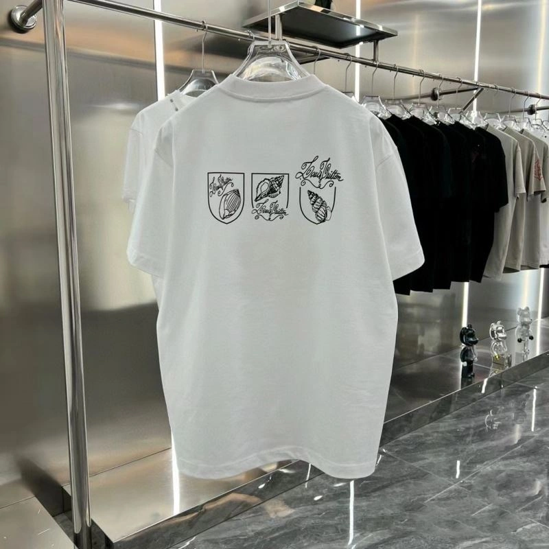 SportInspired Louis Vuitton T-Shirts 136275
