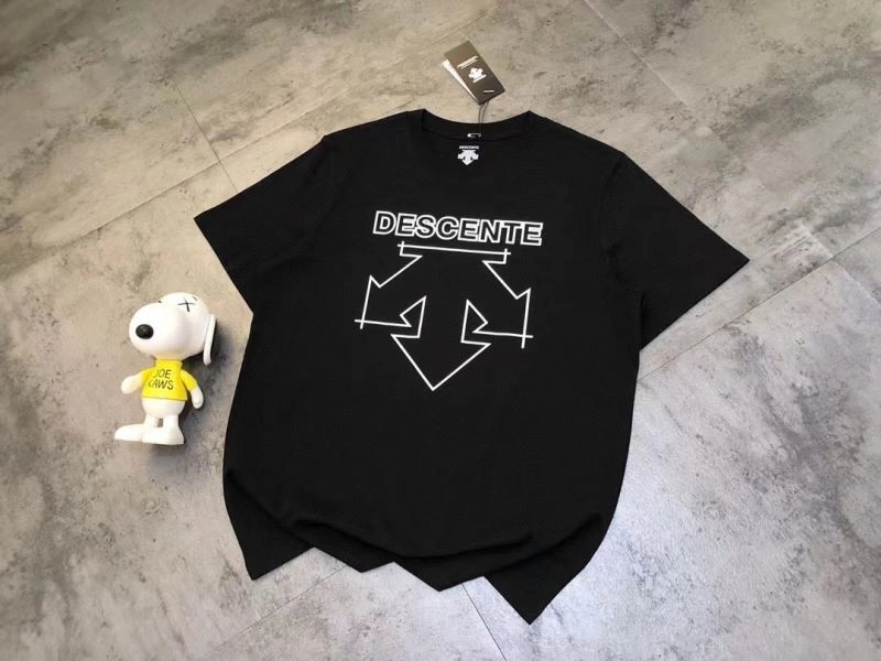 RelaxedFit Louis Vuitton T-Shirts 136279