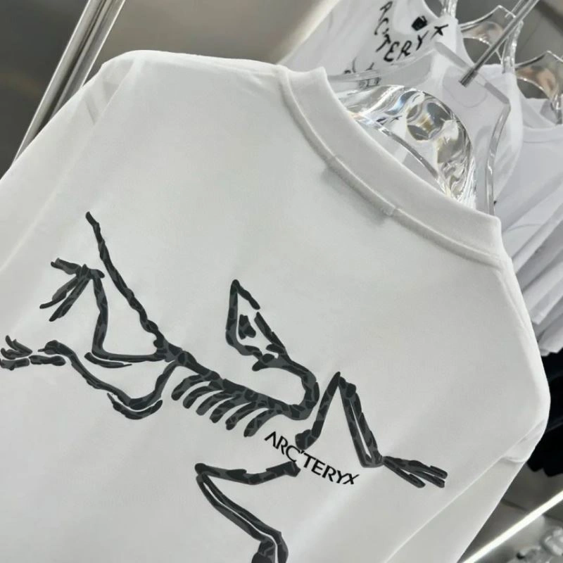 Louis Vuitton T-Shirts Vibrant 136280
