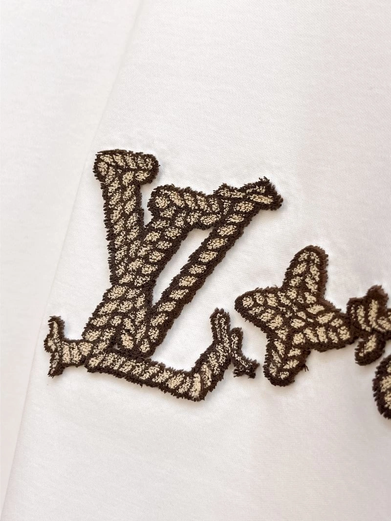 Trendsetting Louis Vuitton T-Shirts 136274