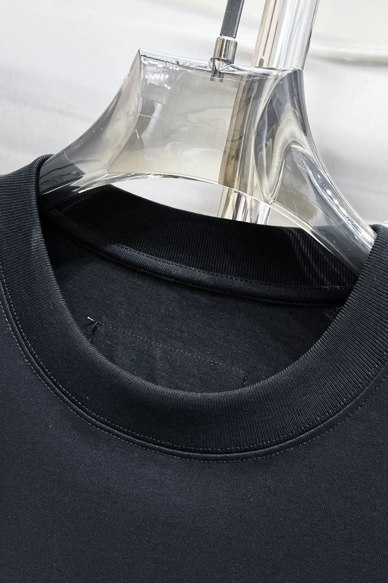 ZipUp Louis Vuitton T-Shirts 136265